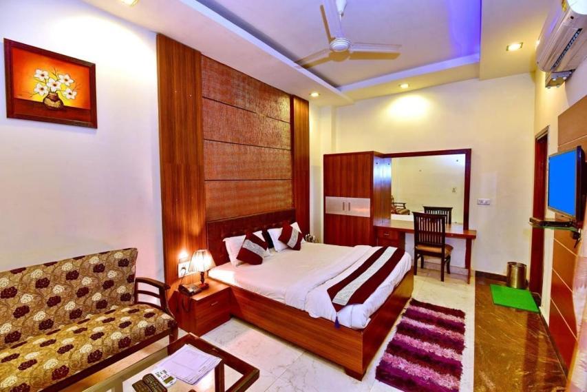 Kartikay Hotel Hisār Zimmer foto